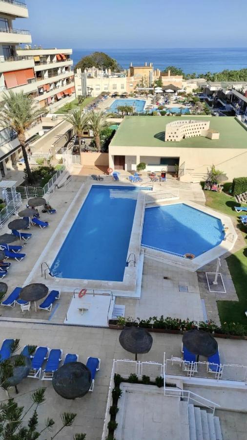 Moderno Apartamento En La Nogalera توريمولينوس المظهر الخارجي الصورة