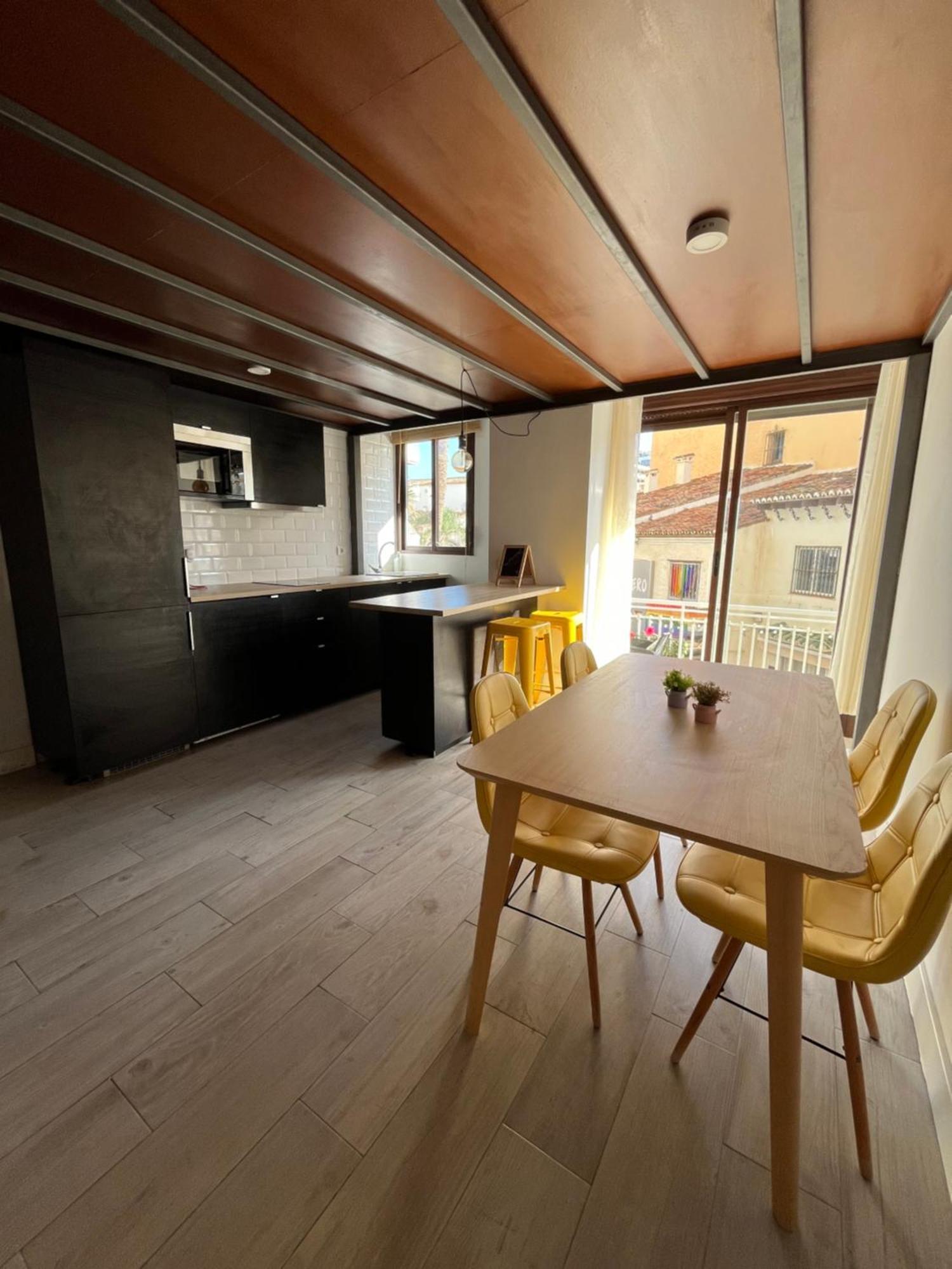 Moderno Apartamento En La Nogalera توريمولينوس المظهر الخارجي الصورة